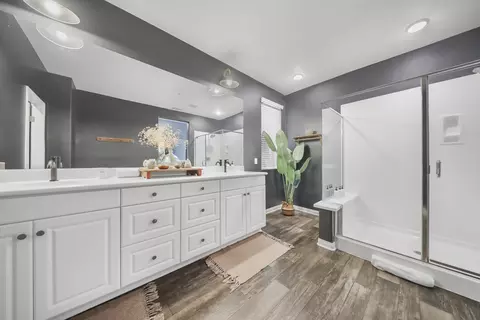 Bath - 82801 Wheatley Ct, Indio, CA 92201 photo 3 of 4
