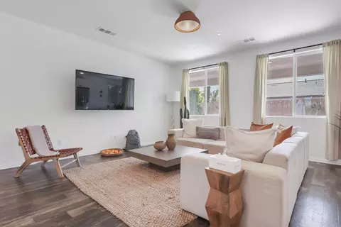 Living - 82801 Wheatley Ct, Indio, CA 92201 photo 2 of 3