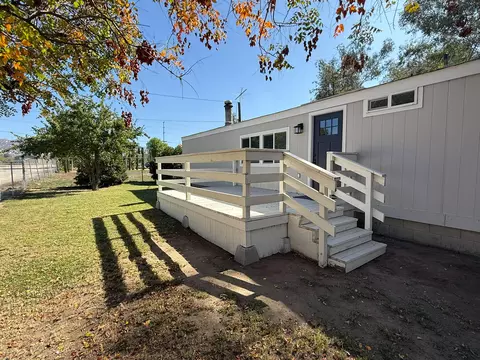 Exterior - 28495 Roan Ranch Rd, Menifee, CA 92585 photo 1 of 17