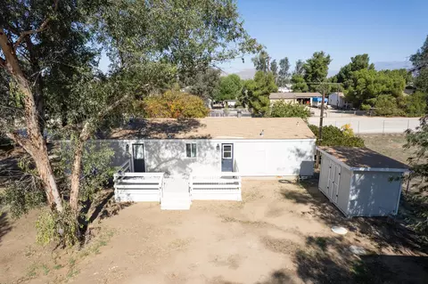 Exterior - 28495 Roan Ranch Rd, Menifee, CA 92585 photo 9 of 17