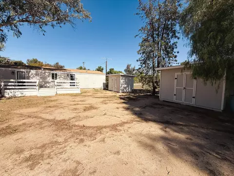 Exterior - 28495 Roan Ranch Rd, Menifee, CA 92585 photo 14 of 17