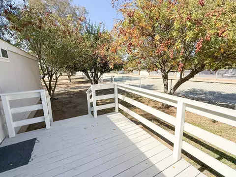 Exterior - 28495 Roan Ranch Rd, Menifee, CA 92585 photo 6 of 17