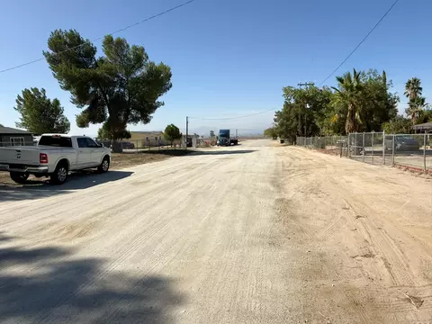 Exterior - 28495 Roan Ranch Rd, Menifee, CA 92585 photo 10 of 17