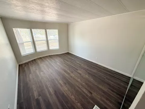 Living - 28495 Roan Ranch Rd, Menifee, CA 92585 photo 3 of 3