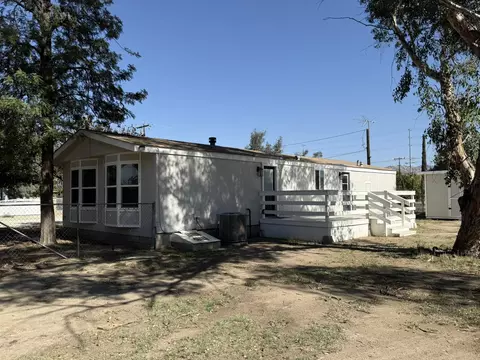 Exterior - 28495 Roan Ranch Rd, Menifee, CA 92585 photo 2 of 17