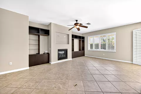 78675 Iron Bark Dr, Palm Desert, CA 92211