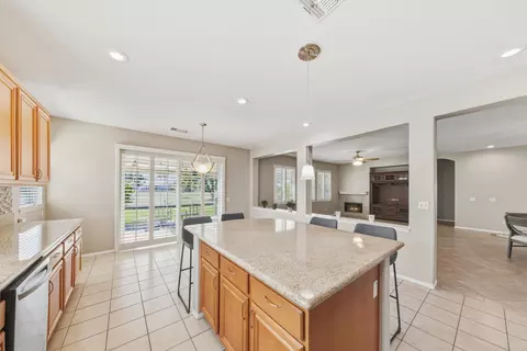 Kitchen - 49451 Biery St, Indio, CA 92201 photo 3 of 4