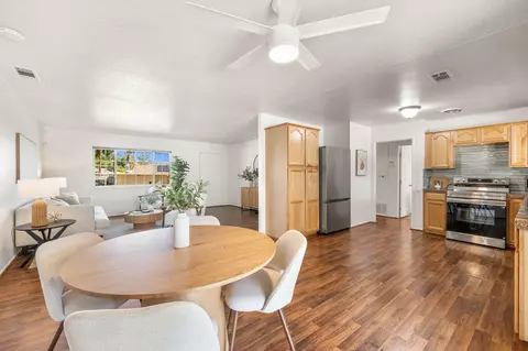 42245 Kansas St, Palm Desert, CA 92211