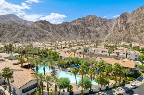 View/Area - 48643 Legacy Dr, La Quinta, CA 92253 photo 10 of 12