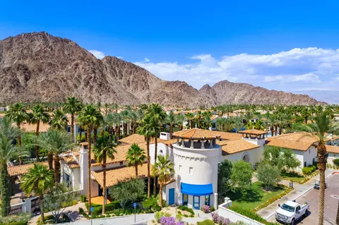 View/Area - 48643 Legacy Dr, La Quinta, CA 92253 photo 8 of 12