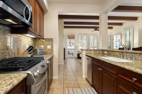 Kitchen - 48643 Legacy Dr, La Quinta, CA 92253 photo 4 of 4