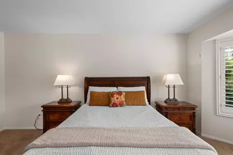 Bedroom - 8395 Emerson Ave, Yucca Valley, CA 92284 photo 2 of 3