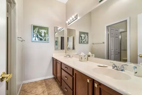Bath - 80607 Prestwick Pl, Indio, CA 92201 photo 6 of 8