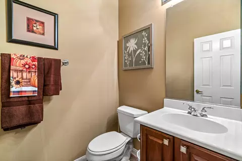 Bath - 80607 Prestwick Pl, Indio, CA 92201 photo 8 of 8