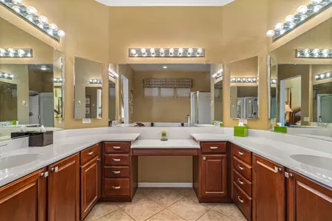 Bath - 80607 Prestwick Pl, Indio, CA 92201 photo 1 of 8