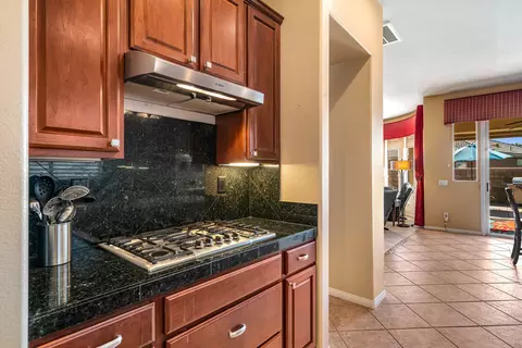 Kitchen - 80607 Prestwick Pl, Indio, CA 92201 photo 3 of 4