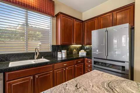 Kitchen - 80607 Prestwick Pl, Indio, CA 92201 photo 2 of 4