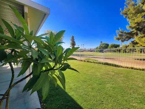 Exterior - 82515 Grant Dr, Indio, CA 92201 photo 4 of 7