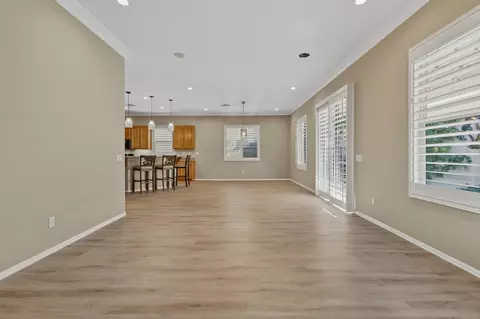 Living - 49465 Lewis Rd, Indio, CA 92201 photo 4 of 5
