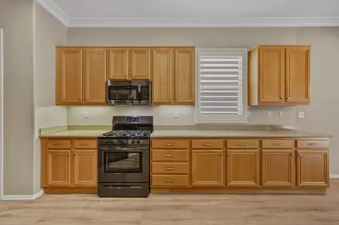 Kitchen - 49465 Lewis Rd, Indio, CA 92201 photo 2 of 3