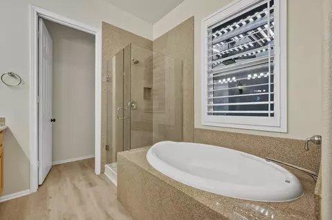 Bath - 49465 Lewis Rd, Indio, CA 92201 photo 3 of 4