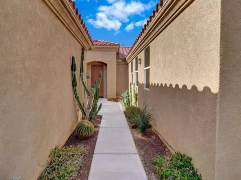 42073 Hideaway St, Indio, CA 92203 photo 4