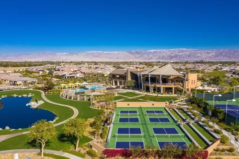 View/Area - 82425 W Mccarroll Dr, Indio, CA 92201 photo 5 of 7