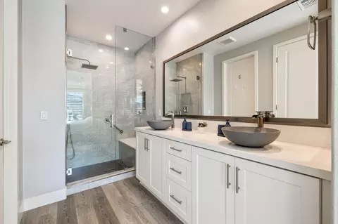 Bath - 82425 W Mccarroll Dr, Indio, CA 92201 photo 1 of 2