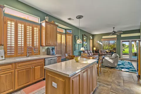 Kitchen - 44327 Royal Lytham Dr, Indio, CA 92201 photo 6 of 6