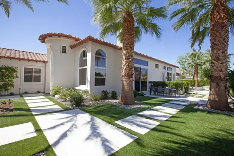 49783 Via Conquistador, La Quinta, CA 92253
