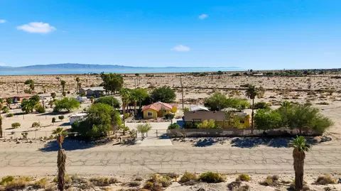 3004 Camino Dr, Thermal, CA 92274