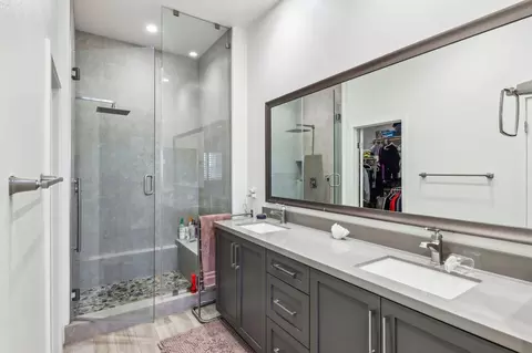 Bath - 82740 Timber Creek Way, Indio, CA 92201 photo 6 of 7