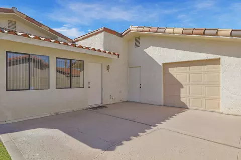 Exterior - 79170 Starlight Ln, Bermuda Dunes, CA 92203 photo 3 of 13