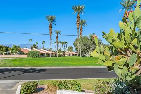 Exterior - 42540 Baracoa Dr, Bermuda Dunes, CA 92203 photo 4 of 10
