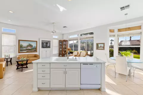 Kitchen - 80729 Braemar Ct, Indio, CA 92201 photo 5 of 6