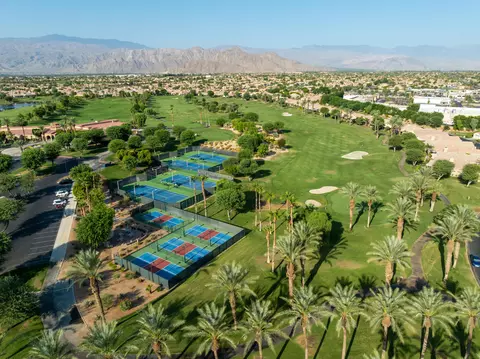 View/Area - 80729 Braemar Ct, Indio, CA 92201 photo 8 of 13