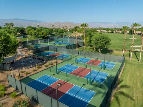 View/Area - 80729 Braemar Ct, Indio, CA 92201 photo 7 of 13