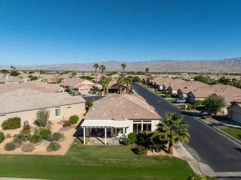 View/Area - 80729 Braemar Ct, Indio, CA 92201 photo 2 of 13