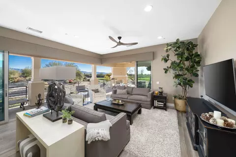 603 Retreat Cir, Palm Desert, CA 92260