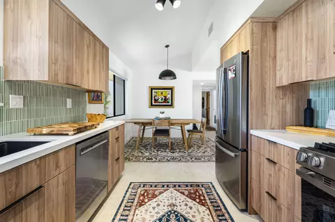 72690 Yucca Ct, Palm Desert, CA 92260