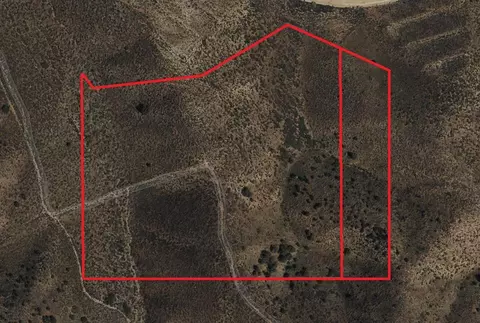85 Th Street West Avenue M-8, Palmdale, CA 93551