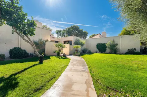 616 Desert West Dr, Rancho Mirage, CA 92270