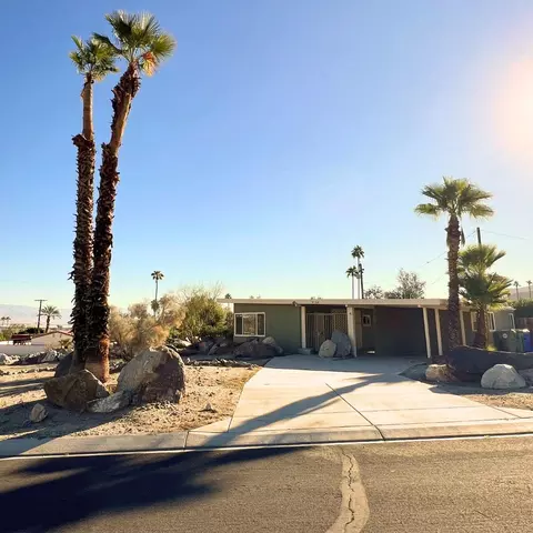 38310 Charlesworth Dr, Cathedral City, CA 92234