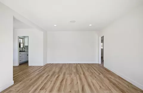 Living - 82624 Kenner Ave, Indio, CA 92201 photo 4 of 4