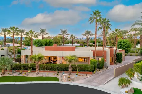 15 Sun Ridge Cir, Rancho Mirage, CA 92270