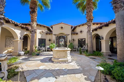 53330 Del Gato Dr, La Quinta, CA 92253