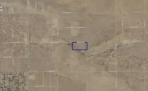 187 Th Street East Avenue M-8, Lancaster, CA 93535 photo 4