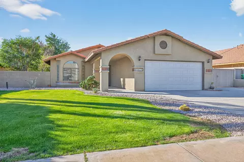 68615 Concepcion Rd, Cathedral City, CA 92234
