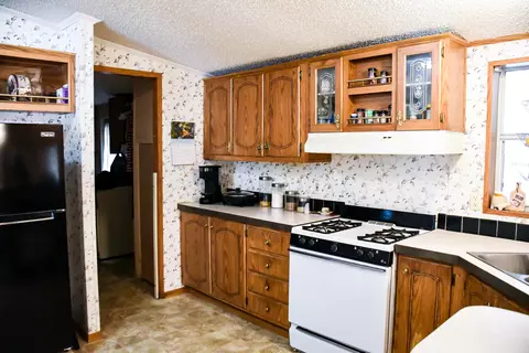 Kitchen - 12862 Centurian St, Cabazon, CA 92230 photo 1 of 2
