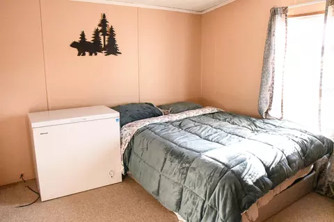 Bedroom - 12862 Centurian St, Cabazon, CA 92230 photo 2 of 4